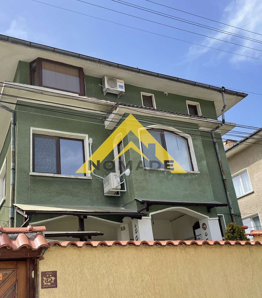 🏡 ЕКСКЛУЗИВНО! Работеща къща за гости в сърцето на Хисаря — снимка 3 (гр.Хисаря, Пловдив)