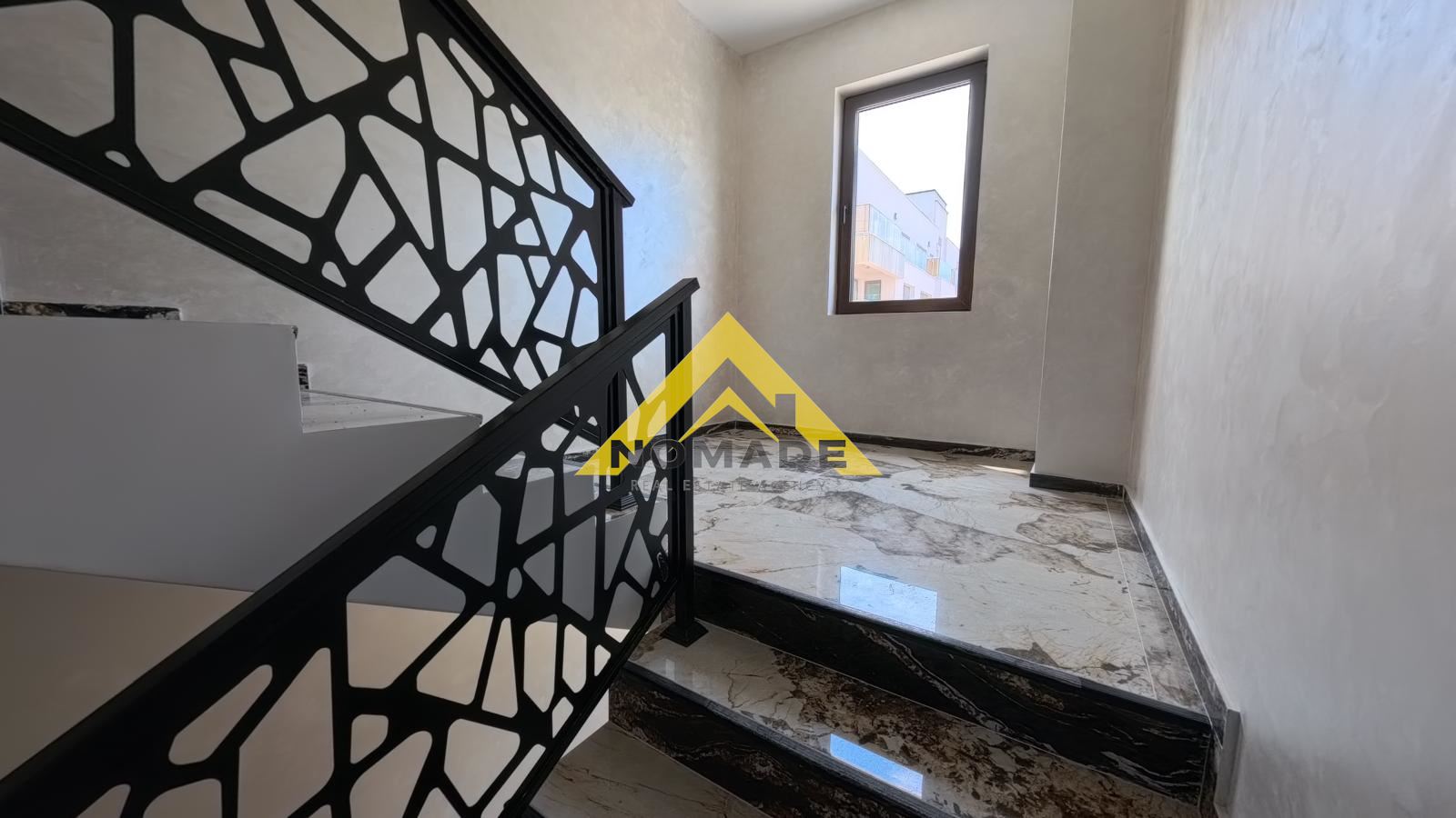 🏡 Лукс, стил и комфорт в едно! ✨ 111кв.м. на Гребна база! — снимка 17 (Отдих и култура, Пловдив)