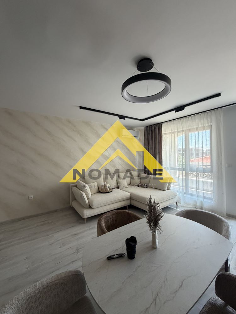 🏡 Лукс, стил и комфорт в едно! ✨ 111кв.м. на Гребна база! — снимка 4 (Отдих и култура, Пловдив)