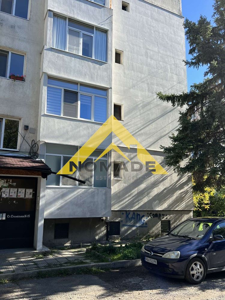 Тристаен с готова кухня в близост до централна гара — снимка 44 (Въстанически, Пловдив)